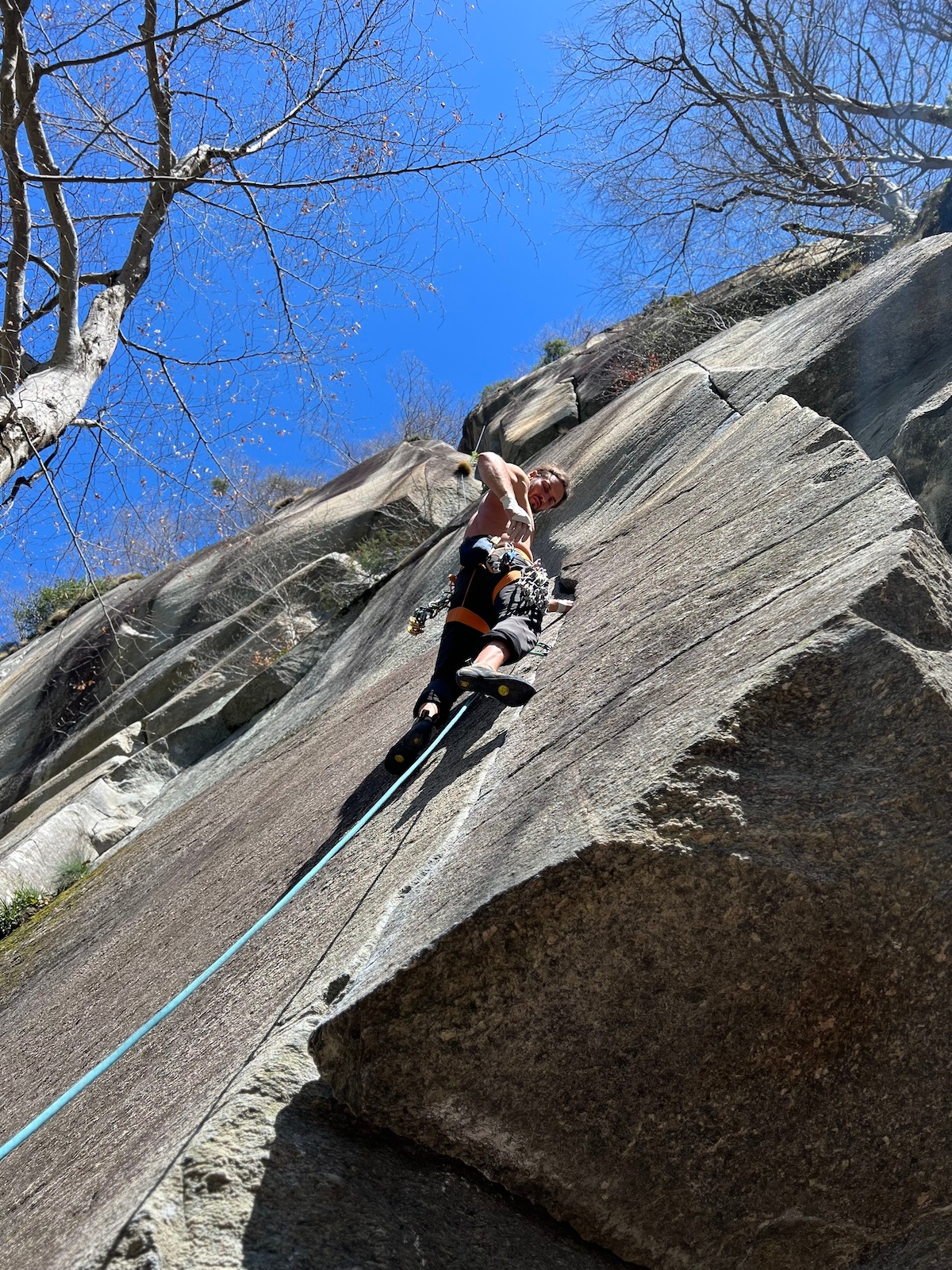 crack-climbing-cadarese-cadarese-italien-11